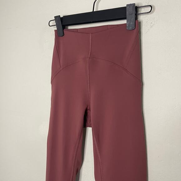 Lululemon InStill High-Rise Tight 25" in Smokey Red - Size 0 - Picture 4 of 7